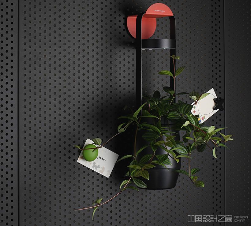 Bloomengine Spot Smart Planter by BDCI Design