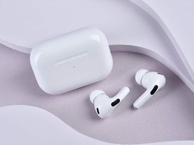  airyou fly1对比airpods pro 2，今年旗舰tws耳机该选谁？